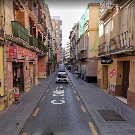 Holidays2Malaga Eduardo Ocon Ground Floor Renovated Apartment In The City Center Eksteriør bilde