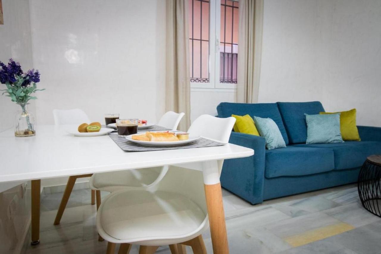Holidays2Malaga Eduardo Ocon Ground Floor Renovated Apartment In The City Center Eksteriør bilde